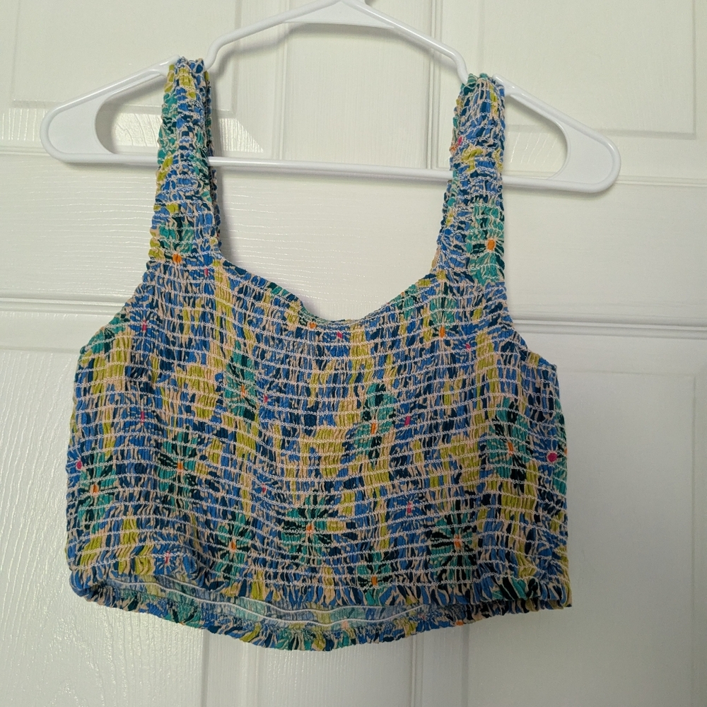 Sadie & Sage Blue and Yellow Floral Smocked Crop Top Size Large GUC